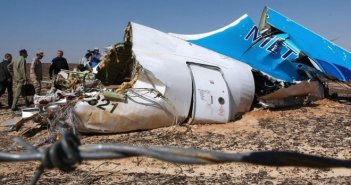 Russian plane crash: UK suspects bomb was placed in hold
