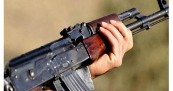 Baş nazirin maşın karvanı atəşə tutuldu