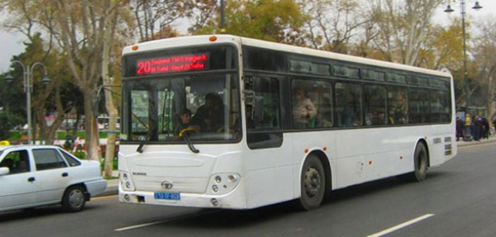 Bakıda daha bir avtobus qəzası: yaralılar var
